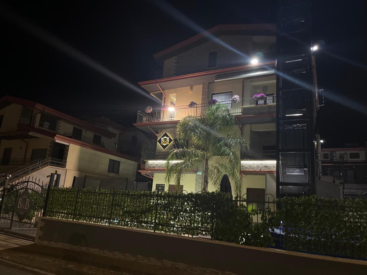 B&B Golden House & Spa Rose Dış mekan fotoğraf
