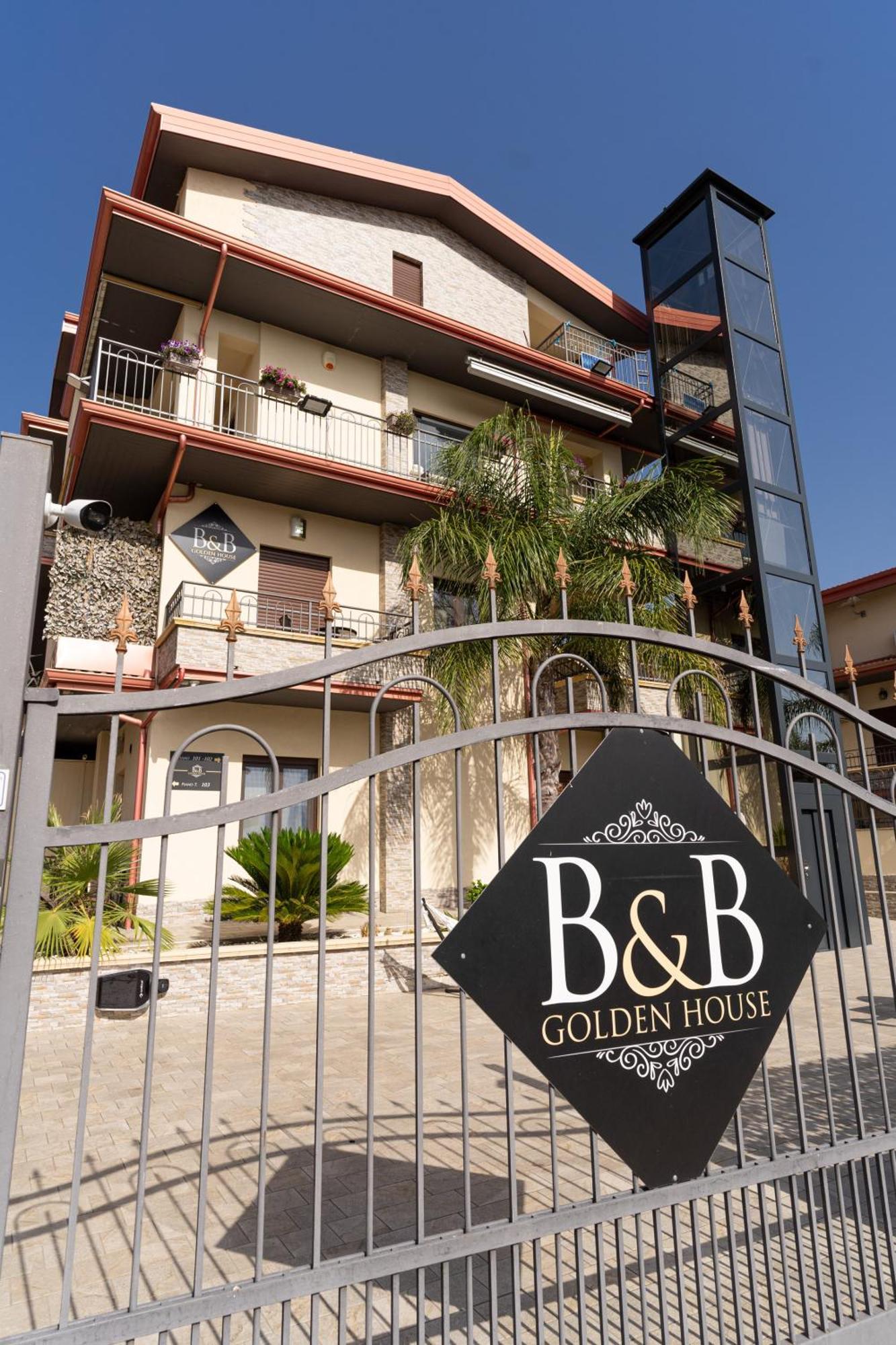 B&B Golden House & Spa Rose Dış mekan fotoğraf