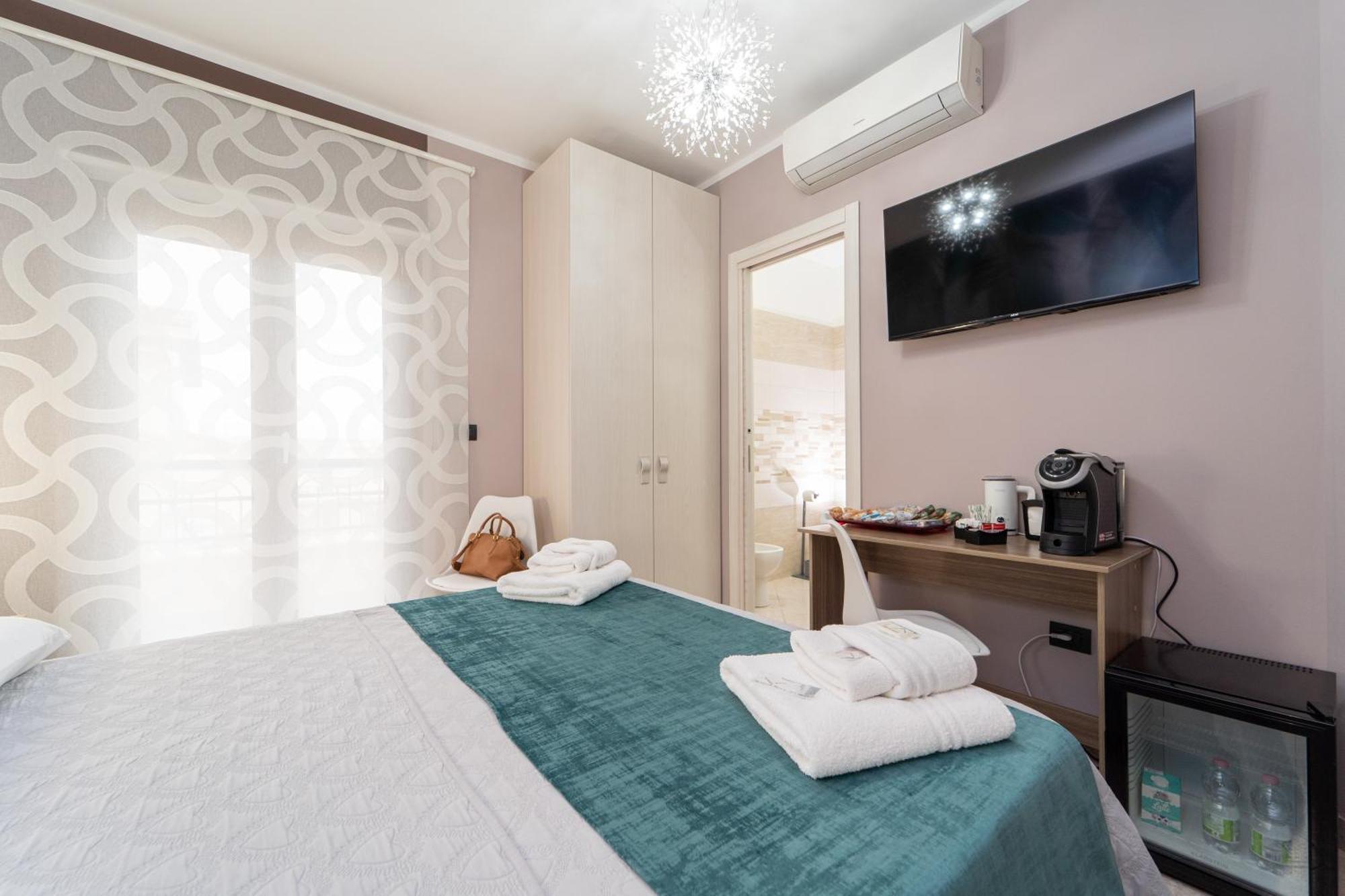 B&B Golden House & Spa Rose Dış mekan fotoğraf