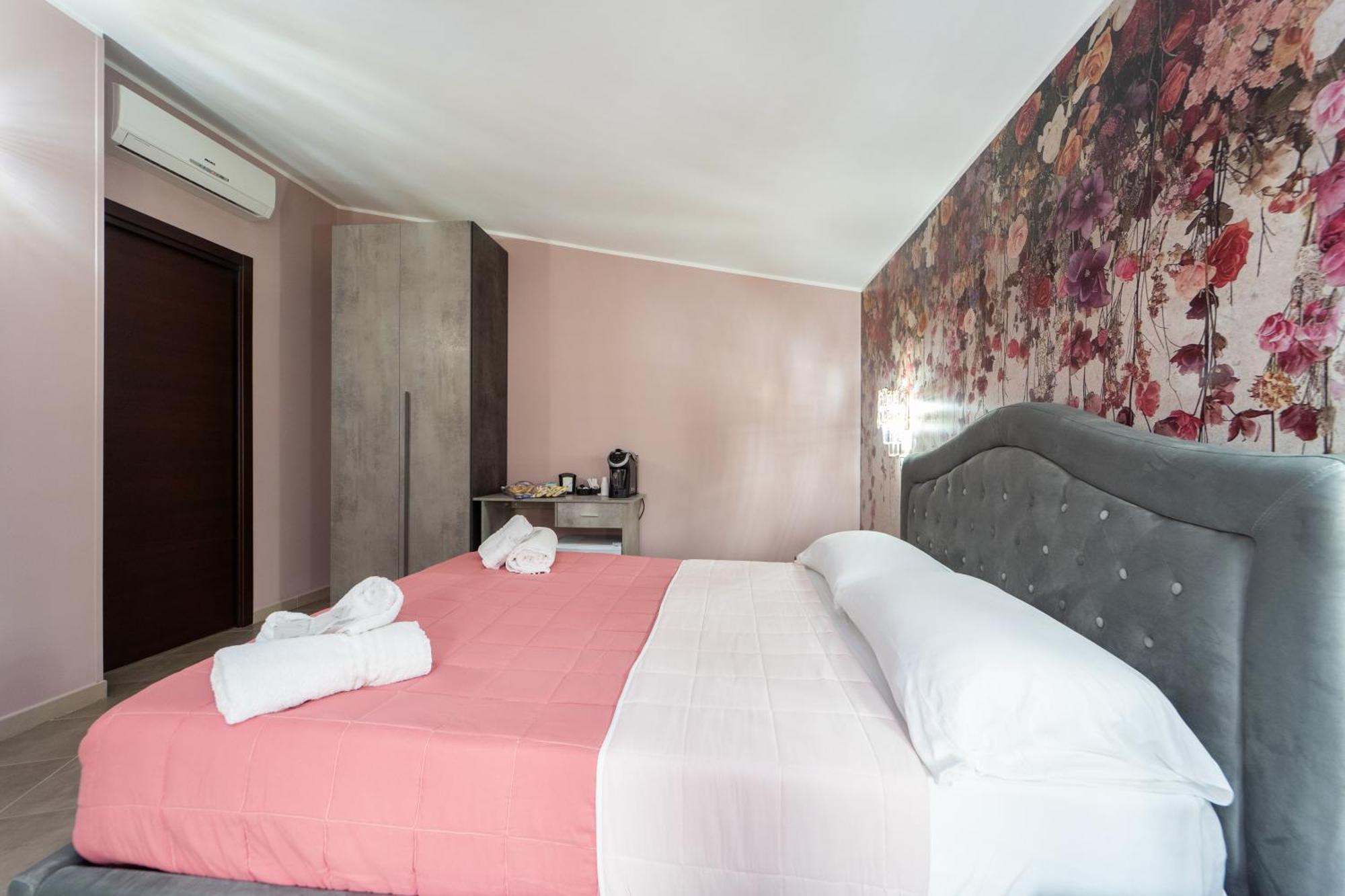 B&B Golden House & Spa Rose Dış mekan fotoğraf